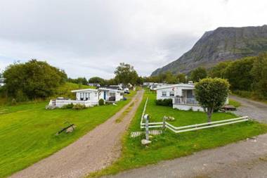 Cool cabins Sandhornøy