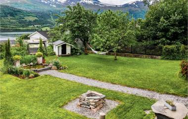 Awesome home in Vestnes with WiFi and 3 Bedrooms