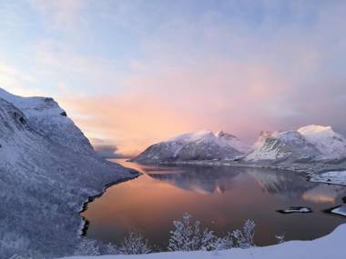 Hamn i Senja