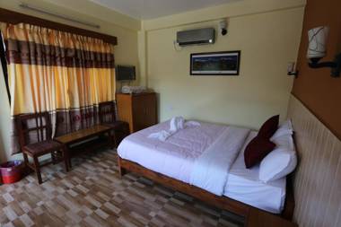 Hotel Golden Holiday