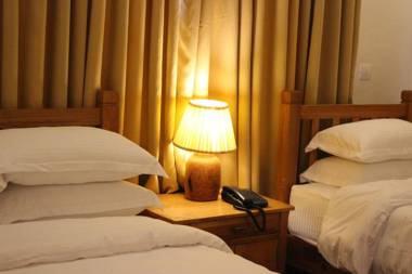 Three Jewels Boutique Hotel