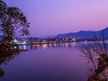 Hotel Fewa Corner & Restaurant