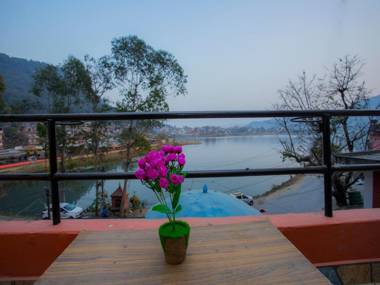 Hotel Fewa Corner & Restaurant