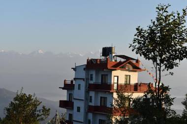 Tashidelek Guest Lodge & House