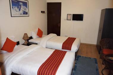 Gaia Holiday Home