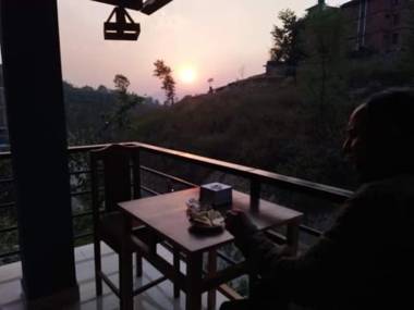 Innate Pension Guesthouse - Peaceful Retreat in Dhulikhel