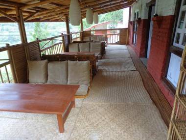 Solid Rock - Lodge & Restaurant