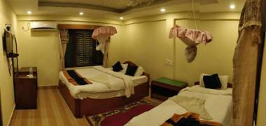 Travellers Jungle Camp