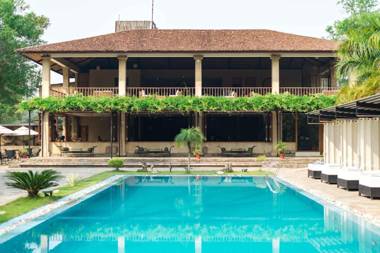 Kasara Resort Chitwan National Park