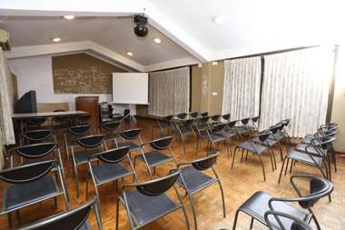 Safari Adventure Lodge