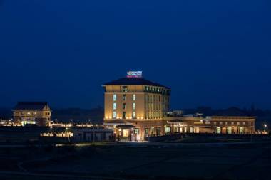 Soaltee Westend Premier