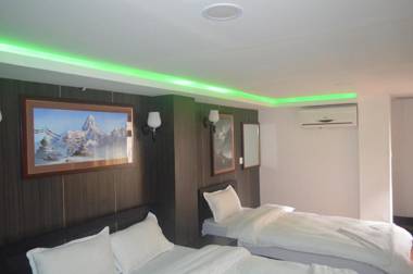 Hotel Brunei Holiday Inn