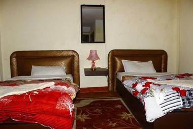 Hotel Holy Temple Tree