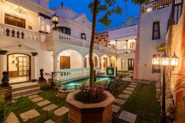 Baber Mahal Vilas - The Boutique Heritage Hotel