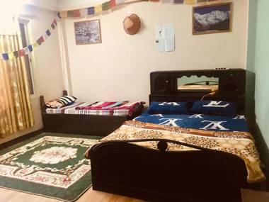 Sara's Backpackers Hotel