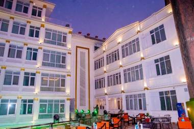 Durbar Hotel & Residence