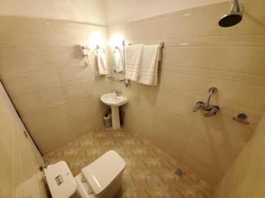 Hotel Mukhum International