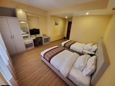 Hotel Mukhum International