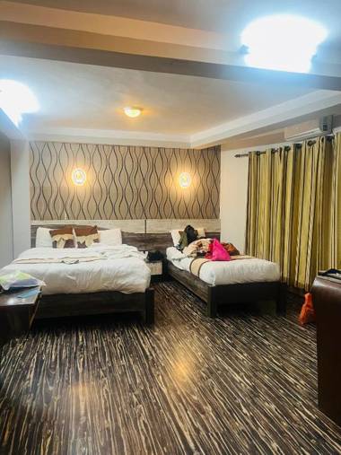 Hotel Lotus Buddha Inn