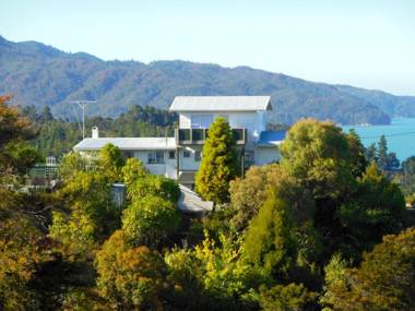 Hilltop Heaven - Kaiteriteri Holiday Home