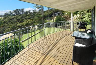 Palm Waiheke Island Resort