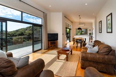 The Cottage at Te Whau Retreat