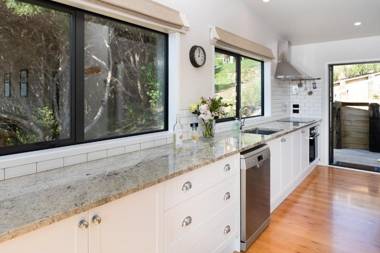 The Cottage at Te Whau Retreat