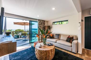 Moana on Waikare - You've Got It Maid