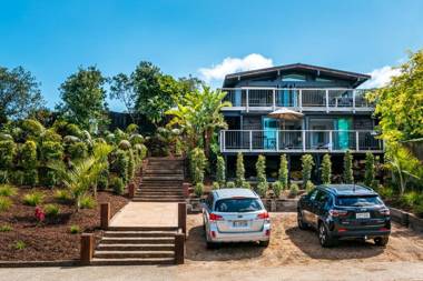 16 Waikare - You've Got It Maid