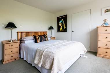 Sol Vista - Waiheke Holiday Home