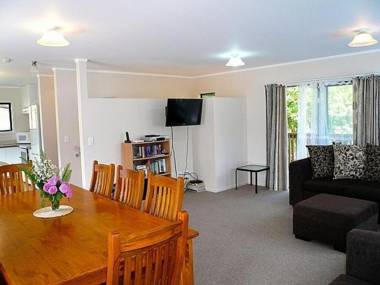 Little Oneroa - Little Oneroa Holiday Home