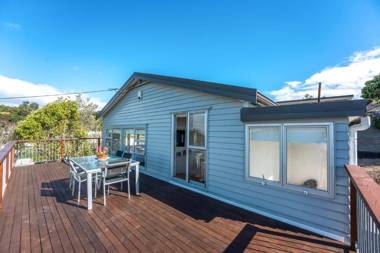 Marama Cottages with ocean views