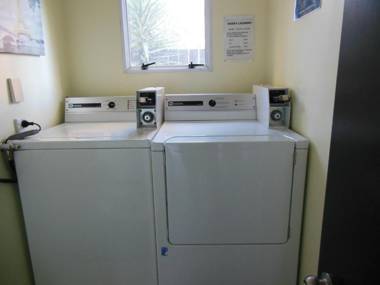 ASURE Camelot Arms Motor Lodge