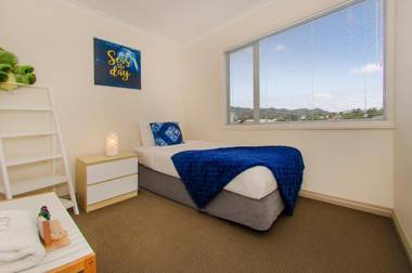 Crow's Nest Apartments