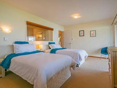 Seaview Serenity- Whitianga Holiday Home