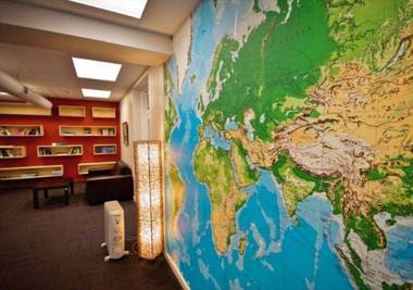 Trek Global Backpackers