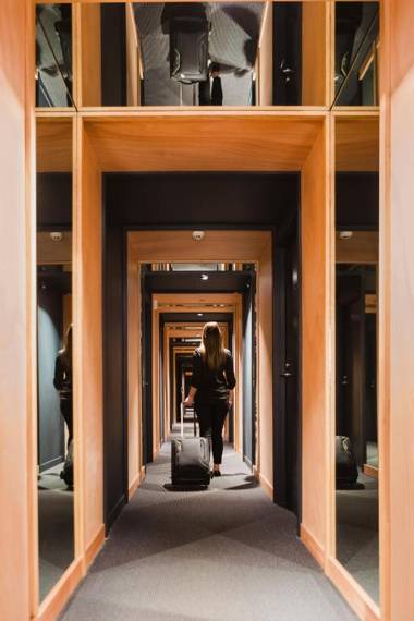 Gilmer Apartment Hotel