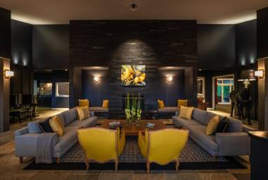 Woodhouse Mountain Lodge