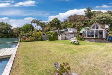 Waiwera Estuary Escape - Waiwera Accommodation