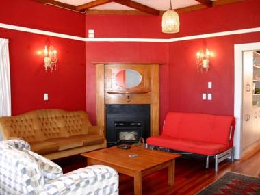 Seasong - Waihi Beach Holiday Home