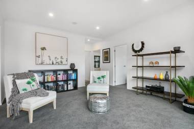 Sky Above Beach Below - Waihi Beach Holiday Home