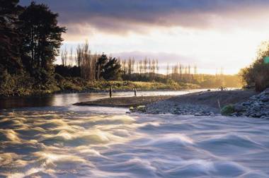 Parklands Motorlodge & Holiday Park