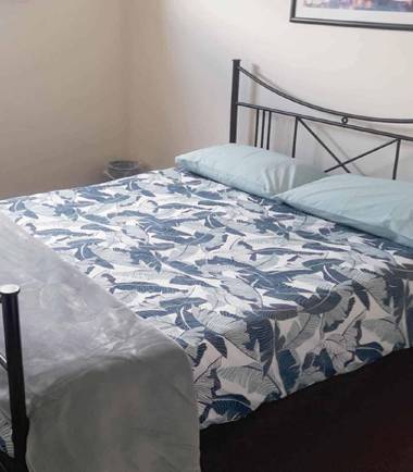 Golden Fern Backpackers