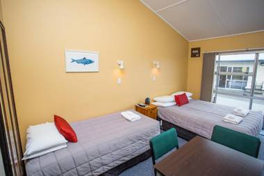 Homestead Lodge Motel