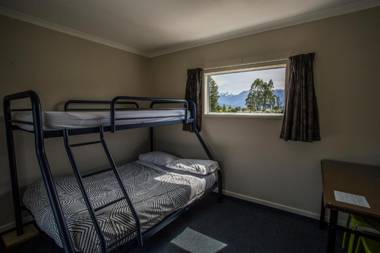 Fiordland Great Views Holiday Park