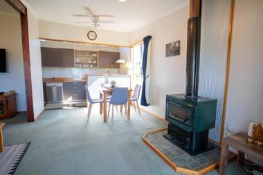 Dee's on Bligh - Te Anau Holiday Home
