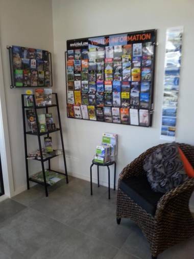 Acacia Lake View Motel