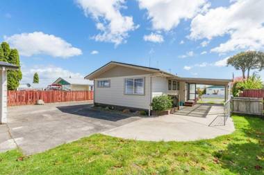 Wendy’s Bach - Taupo Holiday Home