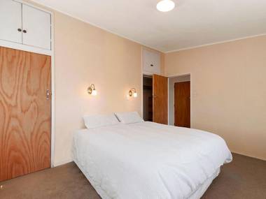 Rahui Basecamp - Lake Taupo Holiday Home