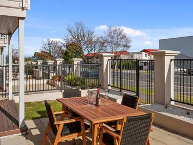 Roberts Retreat - Taupo Holiday Home